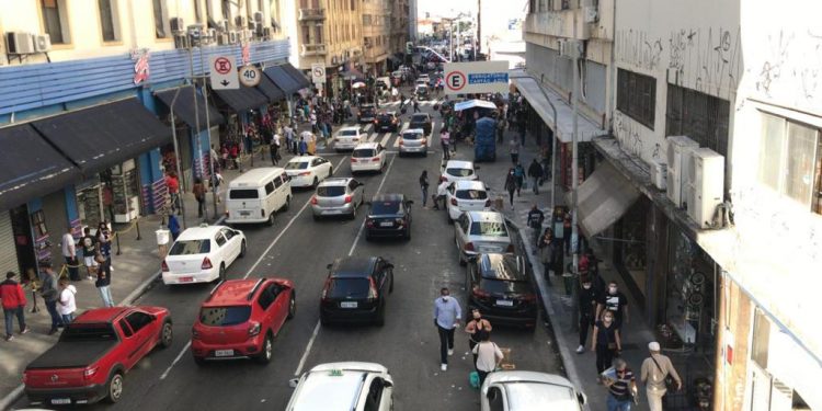 Lojistas já podem registrar recebíveis de cartão a partir de hoje