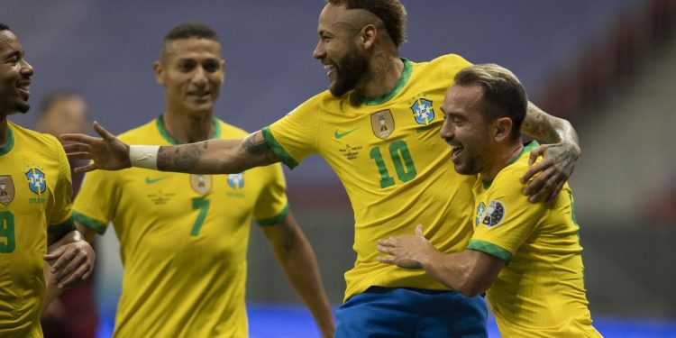 Brasil 3X 0 Venezuela, na abertura da Copa América.