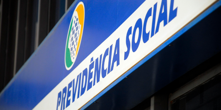 Fraude no INSS. Criminosos criavam vínculos trabalhistas falsos