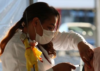 Capital paulista vacina hoje pessoas na faixa de 44 e 45 anos