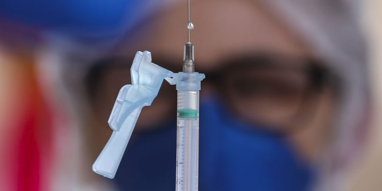 Estados Unidos doam 3 milhões de doses da Janssen para o Brasi