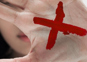 Projeto aprovado na Câmara cria Sinal Vermelho contra a Violência Doméstica