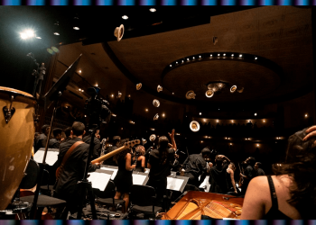 Orquestra Tom Jobim apresenta clássicos do rock no Theatro São Pedro ao vivo