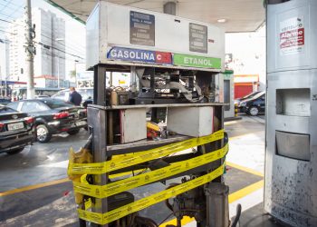 Cuidado: Postos de combustíveis têm bombas adulteradas, enganando o consumidor