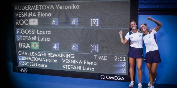 Em virada histórica, Stefani e Pigossi ganham bronze inédito no tênis