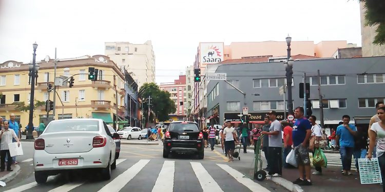 Alerta: Inflação pelo IPCA sobe 0,96% em julho IPCA nos últimos 12 meses é de 8,99%  