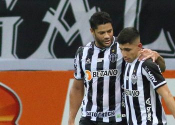 ATLÉTICO-MG BATE O PALMEIRAS E ABRE VANTAGEM NA LIDERANÇA DO BRASILEIRÃO ASSAÍ