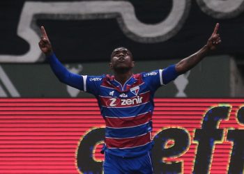 Fortaleza bate o Palmeiras pelo Brasileirão Assaí No Allianz Parque, em São Paulo por 3X2