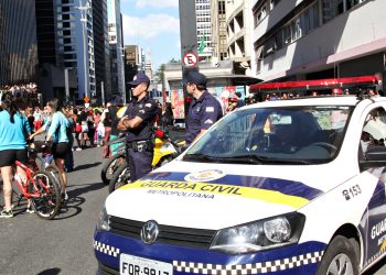 Guarda Civil Metropolitana flagra hotel no centro de SP fazendo descarte irregular