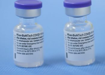 Israel aplicará dose de reforço contra covid-19 para todos vacinados