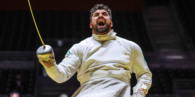 Tóquio: Jovane Guissone conquista prata na esgrima em cadeira de rodas