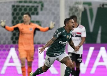 Palmeiras 3X0 São Paulo. Verdão está na semifinal da Lbertadores