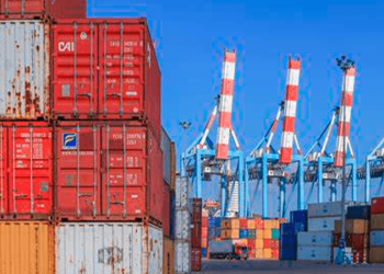 Exportação:  Superávit da balança sobe 40,3% e chega a US$ 54,52 bilhões no ano