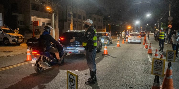 Blitze do Detran SP: 79% das Multas são aplicadas por recusa ao teste do bafômetro