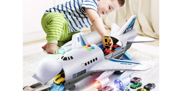 Dia da Criança: Cuidados ao comprar brinquedos. Selo do Inmetro garante segurança.