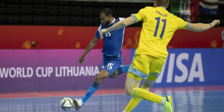 Seleção Brasileira de Futsal venceu o Cazaquistão de virada e garantiu o bronze na Copa do Mundo FIFA