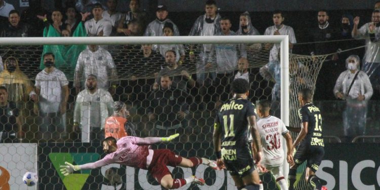 23ª rodada do Brasileirão Assaí: SANTOS BATE O FLUMINENSE E DEIXA A ZONA DE REBAIXAMENTO