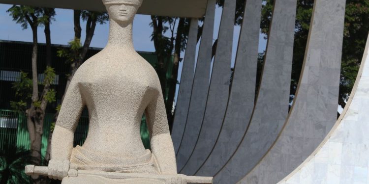 STF decide que crime de injúria racial não prescreve