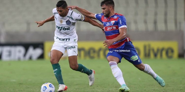 34ª rodada do Brasileirão Assaí. Palmeiras perde para o Fortaleza 0x1, na Arena Castelão