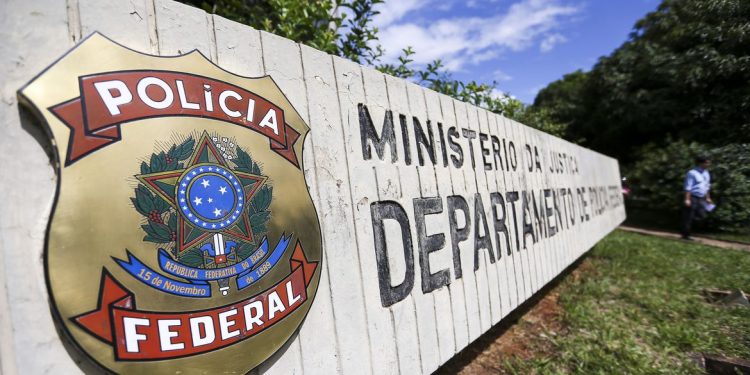 PF faz operação ‘Pesca Urbana’ contra grupo especializado em furtos contra Caixa