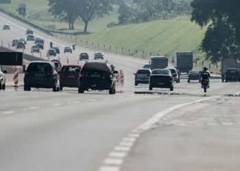 Feriadão: Mais de 3 milhões de veículos devem transitar nas rodovias paulistas