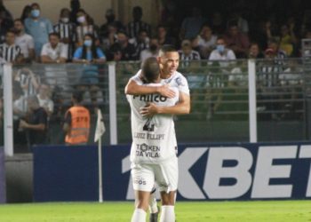 33ª rodada do Brasileirão Assaí: Na Vila Belmiro, Santos (SP) 2×0  Chapecoense