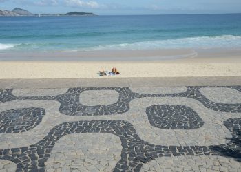 Turismo volta a aquecer e deve gerar 81,7 mil vagas na alta temporada