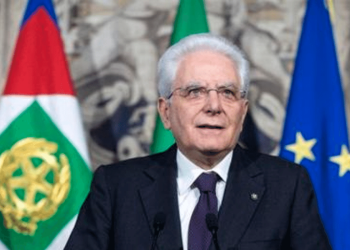 Vecchia Italia: Presidente Sergio Mattarella é reeleito por falta de opção.