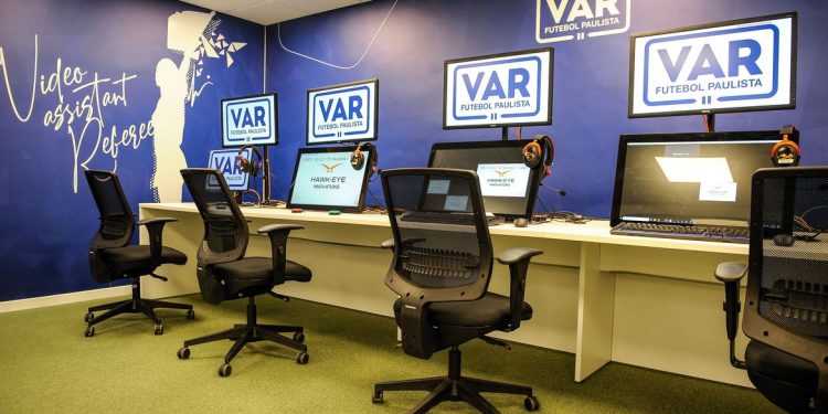Copa São Paulo de Futebol Júnior terá árbitro de vídeo (VAR)