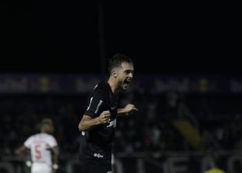 Red Bull Bragantino vence São Paulo, na noite, por 4 a 3