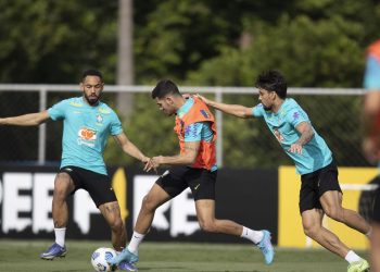 Seleção Brasileira recebe Paraguai pelas Eliminatórias da Copa do Catar,  as 21h30, no Mineirão.