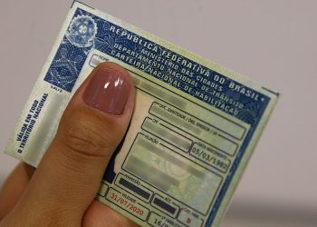 Detran de São Paulo faz mutirão para renovar CNH neste sábado