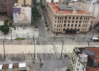 Alta dos juros deve reduzir ritmo do mercado imobiliário, diz Secovi-SP