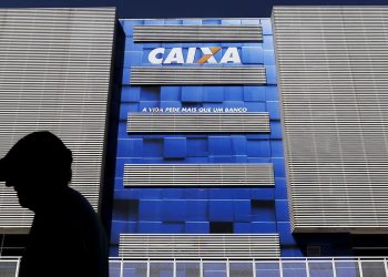 Caixa libera abono do PIS/Pasep para trabalhadores nascidos em março