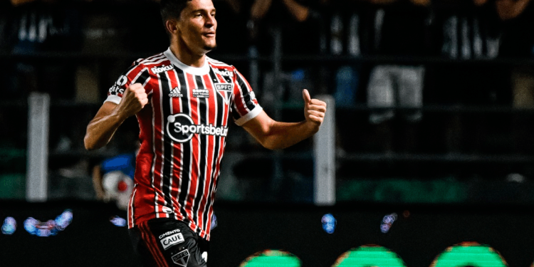 São Paulo goleia o Santos na Vila Belmiro:3×0