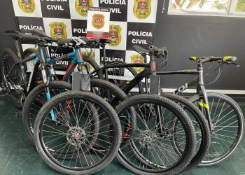 Polícia prende integrantes da  “Gangue da Bicicleta”  que age na região central