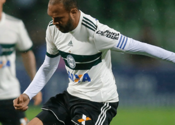 Copa Brasil: Santos perde para o Coritiba por 1×0, no estádio Couto Pereira