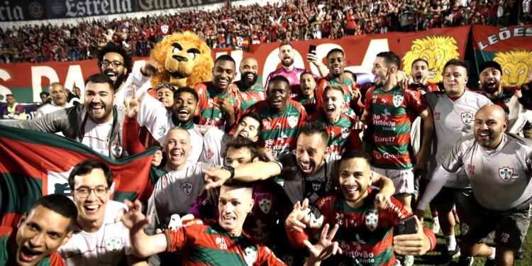 A Portuguesa é tricampeã do Campeonato Paulista da Série A2. Após derrotar o São Bento por 2 a 0 na noite deste domingo(17).