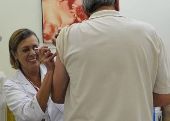 Vacinação contra a gripe começa hoje em todo o país