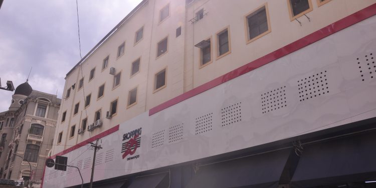 Varejo emprega 25% dos trabalhadores CLT