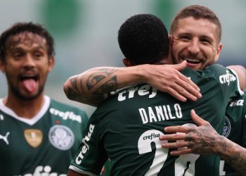 Palmeiras derrotou o Red Bull Bragantino por 1 a 0 neste sábado (14).