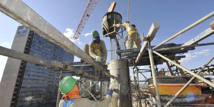Economia: Inflação da construção sobe para 2,81% em junho