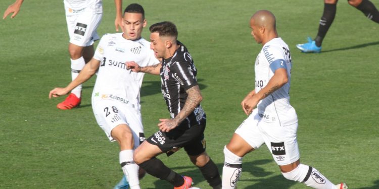 Copa do Brasil: Corinthians goleia o Santos por 4×0