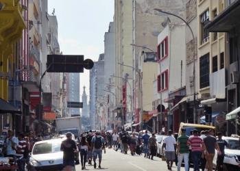 Deic prende homem procurado que vendia dados sigilosos no Centro de SP