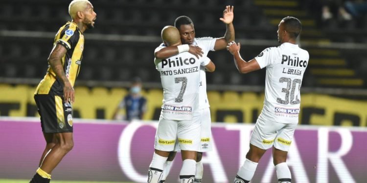 Ca Sul-Americana: Santos arrancou um empate de 1 a 1 com o Deportivo Táchira (Venezuela),