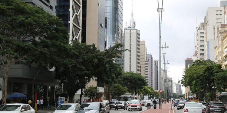 Você sabia que você pode trocar a multa de trânsito por advertência escrita ? Veja aqui como fazer.
