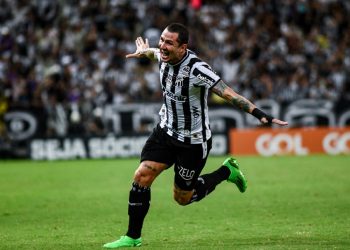 Corinthians leva virada do Ceará por 3×1 , e perde a chance de assumir liderança
