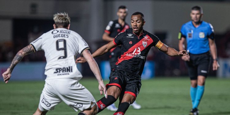 Copa Intelbras do Brasil: Atlético-GO venceu o Corinthians por 2 a 0, na noite desta quarta-feira (27), em Goiânia