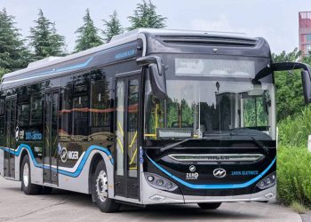 Empresa chinesa, Tevx Motor Group, mira o mercado de ônibus elétrico no Brasil