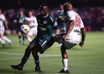 19ª rodada do Brasileirão Assaí: São Paulo e Goiás empataram em 3 a 3, neste sábado(23)